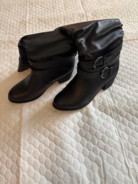 Women's Black Buckle Detail Knee Boots
